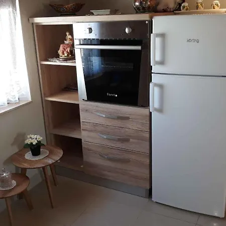 Apartmán 25 *